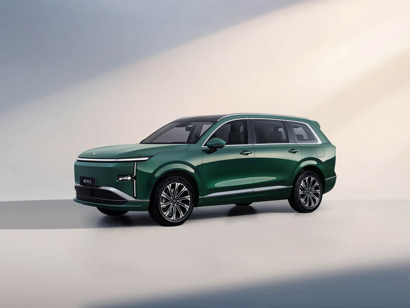 Wuling Starlight L이 가족을 위한 이상적인 장거리 6인승 PHEV인 이유는 무엇입니까?